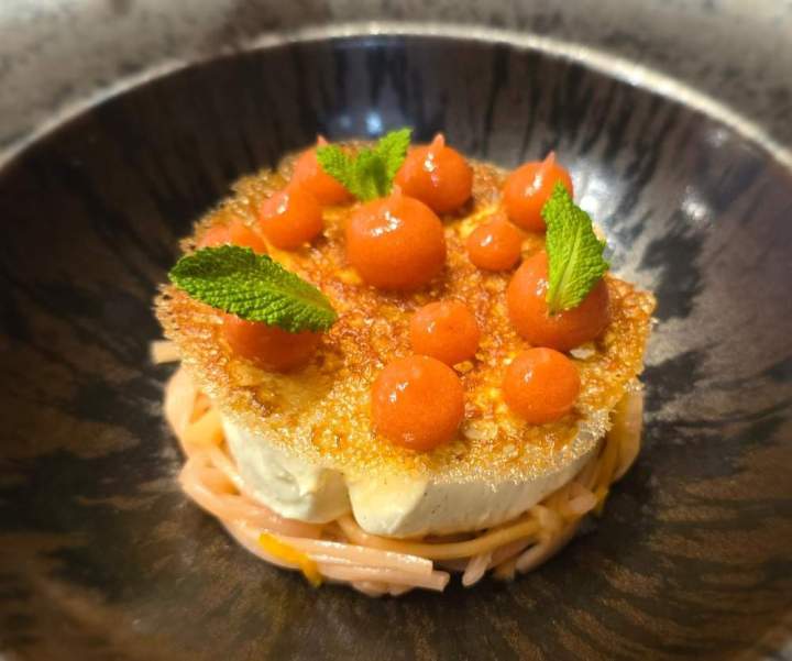 Une cuisine raffinée alliant modernité et tradition régionale.